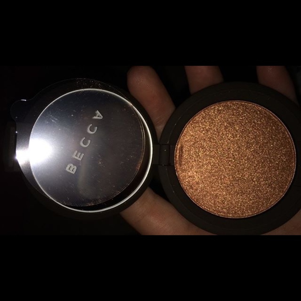 Becca highlight